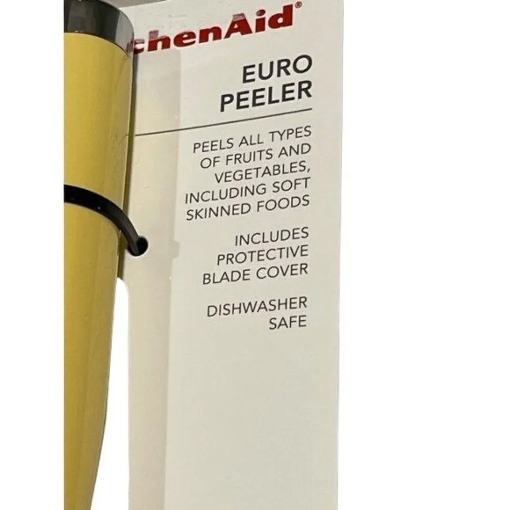 Kitchenaid Yellow‎ Euro Peeler Model # KE1120HYLA New With Tags!